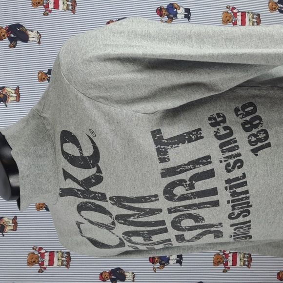 Coca-Cola team spirit spellout graphic mock neck gray long sleeve Med t-shirt - Picture 4 of 8